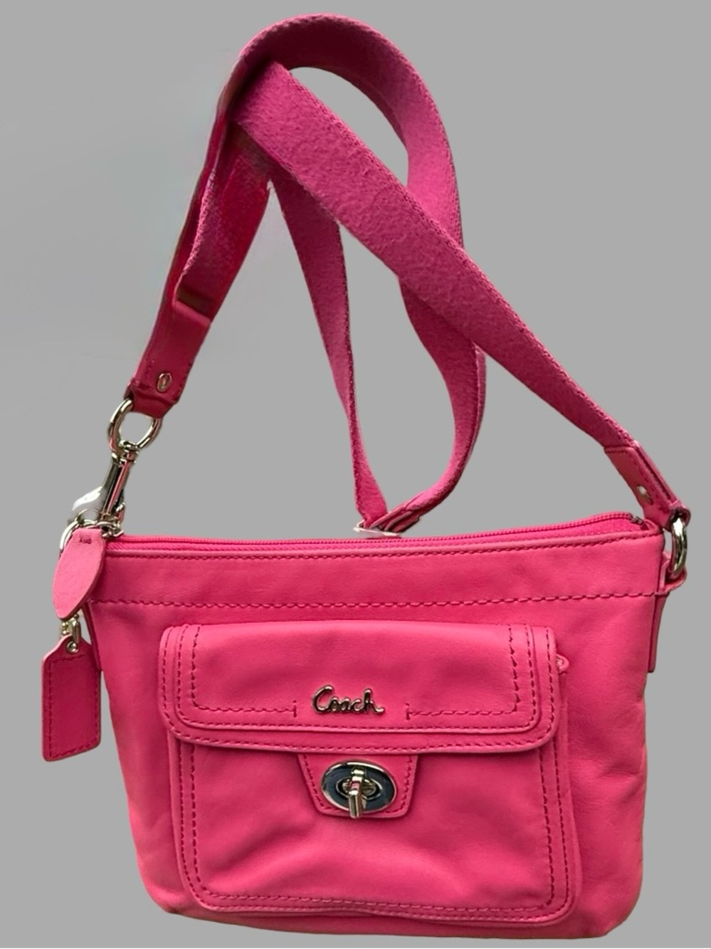Vintage Coach Campbell Hot Pink Leather Swingpack Crossbody Bag